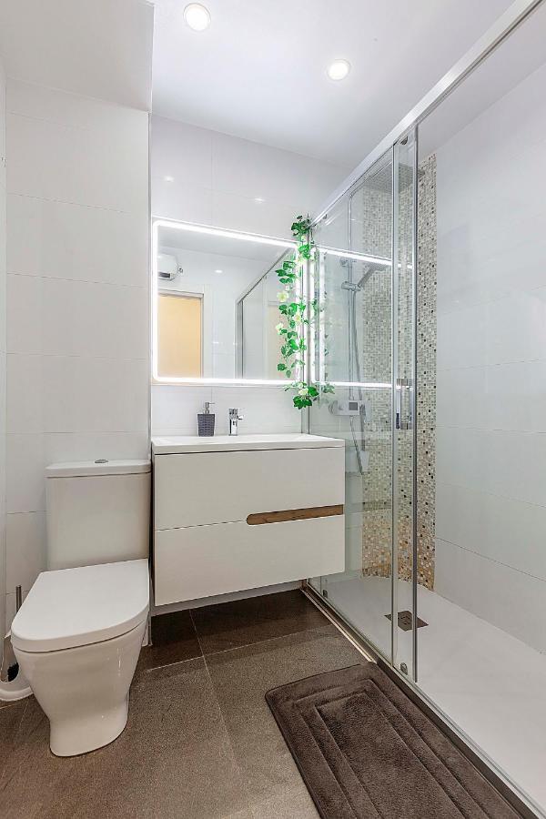 Great Apartment Granada City Centre מראה חיצוני תמונה